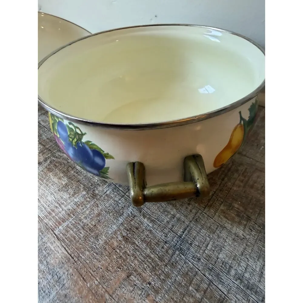 Vintage Cornucopia Enamelware 10